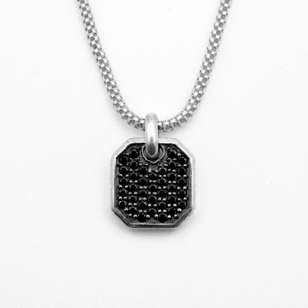 arcane amulet black 1.1