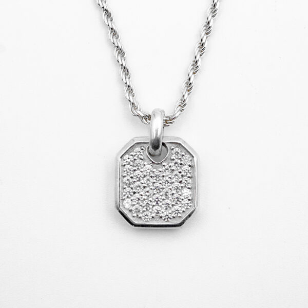 arcane amulet white 1